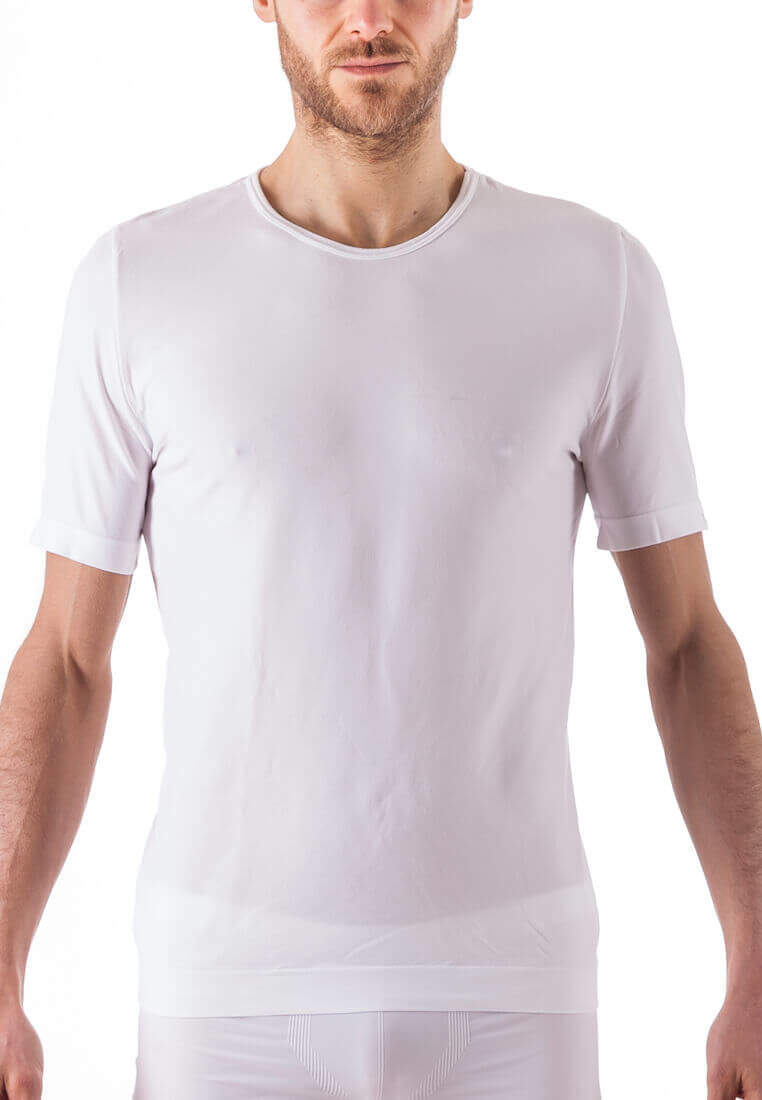 Guess t-shirt in cotone uomo colore bianco Guess t-shirt in cotone uomo colore bianco