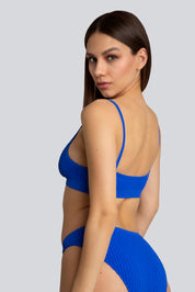Bellissima: Triangolo Onde Blu